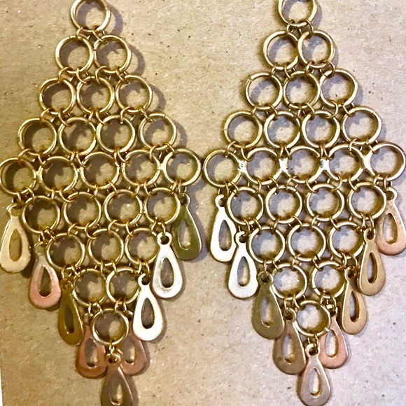 Indeed gold Chainmail Style Dangle Earrings - Picture 2 of 5